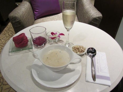 Bonus Feber - Royal First Class Lounge