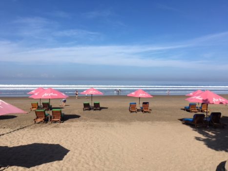 Seminyak Beach cirka 5-7 minutters gang fra hotellet