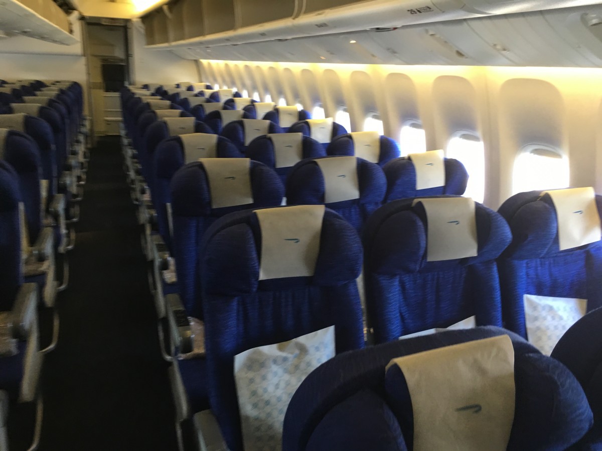 De efterhånden gamle sæder forsvinder måske når British Airways indsætter 10 sæder per række i stedet for 9 sæder per række.