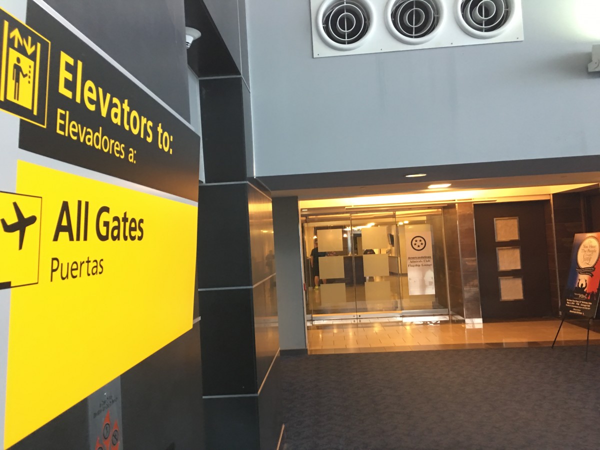 Lounge Test American Airlines Flagship lounge i New York John F