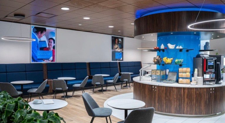 KLM Lounge Houston